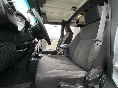 Used 2017 Jeep Wrangler Unlimited Sport w/ Quick Order Package 24S image 12