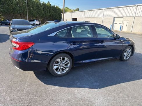Used 2019 Honda Accord LX image 4