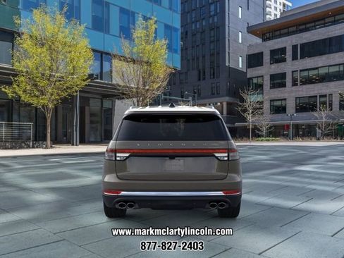 New 2026 Lincoln Aviator 2WD image 5