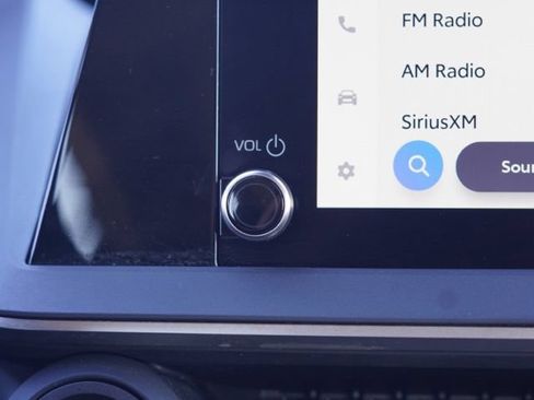 Used 2026 Toyota Prius XLE FWD image 22