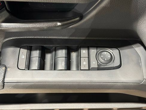 New 2026 Toyota Tacoma SR5 image 15