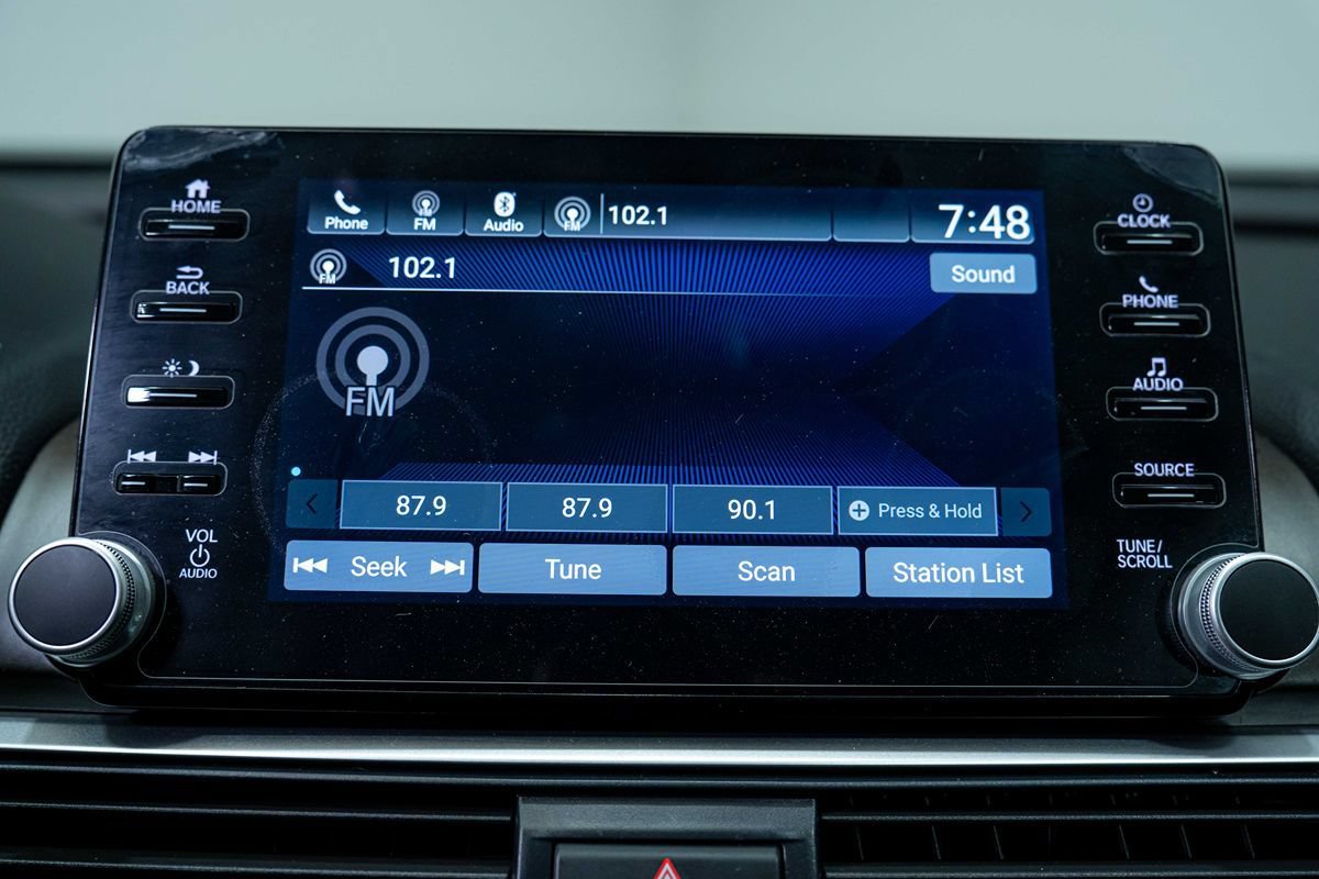 Used 2022 Honda Accord Sport image 6
