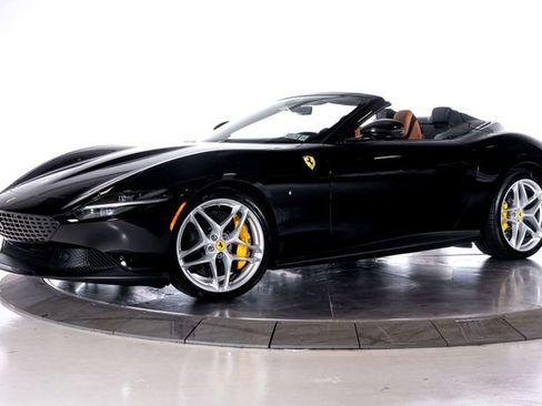Certified 2024 Ferrari Roma Spider RWD image 1