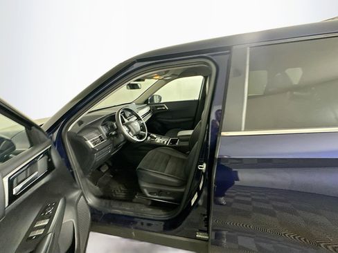 Used 2024 Mitsubishi Outlander SE image 13