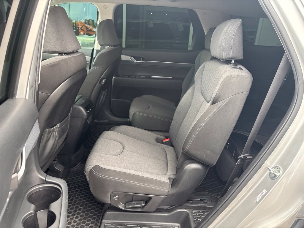 Used 2022 Hyundai Palisade SEL w/ Cargo Package AWD/4WD image 13