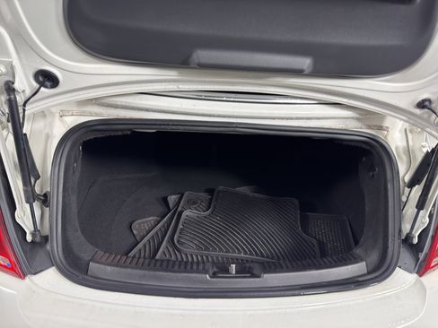 Used 2013 Volkswagen Beetle 2.0T image 30