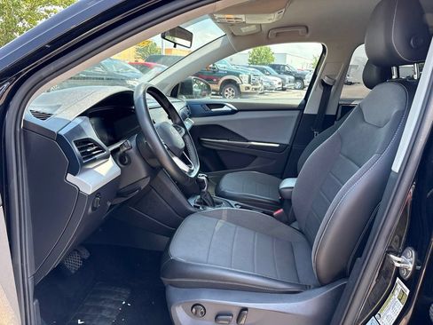 Used 2022 Volkswagen Taos SE AWD/4WD image 15