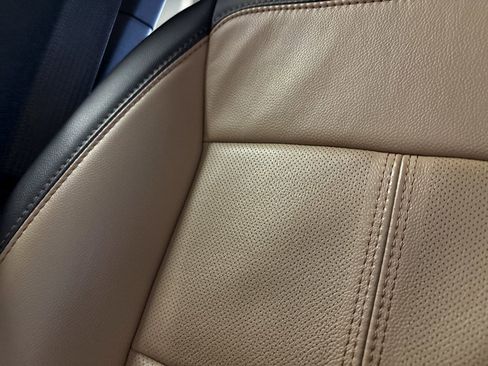 Used 2022 Chevrolet Equinox Premier image 5