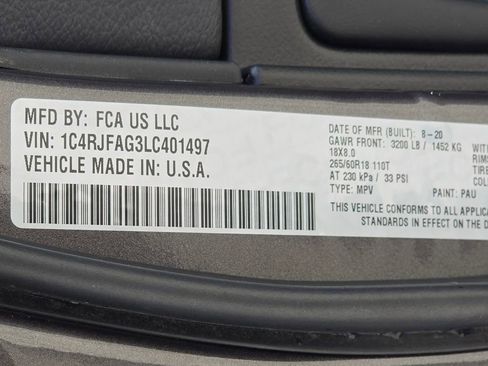 Used 2020 Jeep Grand Cherokee Laredo w/ Quick Order Package 2BN North image 24