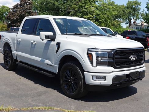 Used 2024 Ford F150 Lariat AWD/4WD image 4