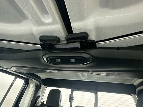 New 2025 Jeep Gladiator Sport image 14