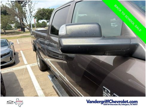 Used 2018 RAM 2500 Tradesman w/ Chrome Appearance Group AWD/4WD image 7