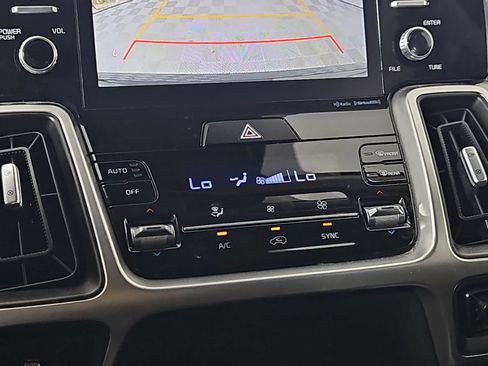 Used 2021 Kia Sorento S w/ Panoramic Sunroof Package FWD image 22