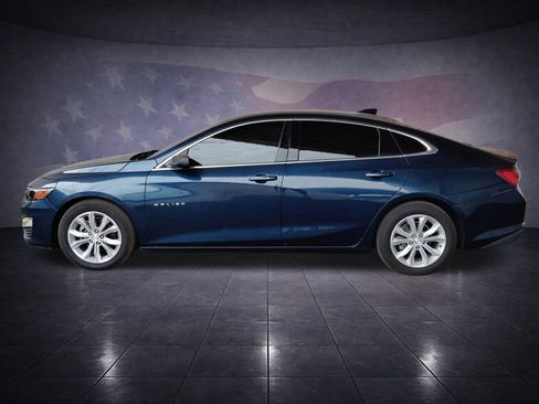 Used 2022 Chevrolet Malibu LT FWD image 4