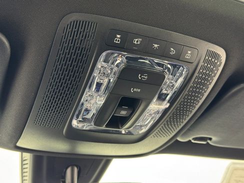 Used 2021 Mercedes-Benz GLB 35 AMG AMG GLB 35 w/ Premium & AMG Ni image 35