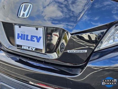 Used 2020 Honda Civic Touring image 6