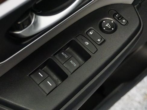 Used 2021 Honda CR-V EX-L image 23