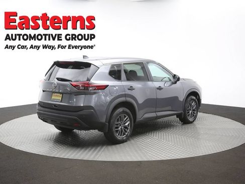Used 2023 Nissan Rogue S AWD/4WD image 41