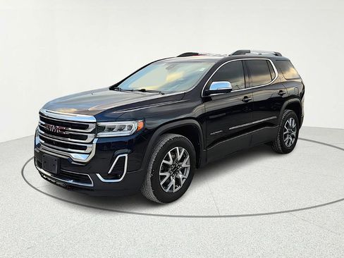 Used 2021 GMC Acadia SLT w/ Technology Package image 2