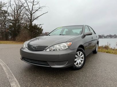 Used 2005 Toyota Camry LE