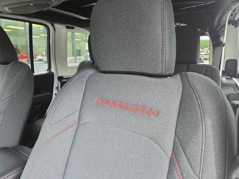 New 2026 Jeep Wrangler Unlimited Rubicon AWD/4WD image 14