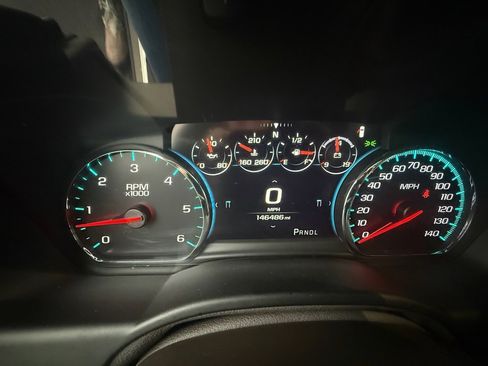 Used 2019 Chevrolet Tahoe Premier image 15