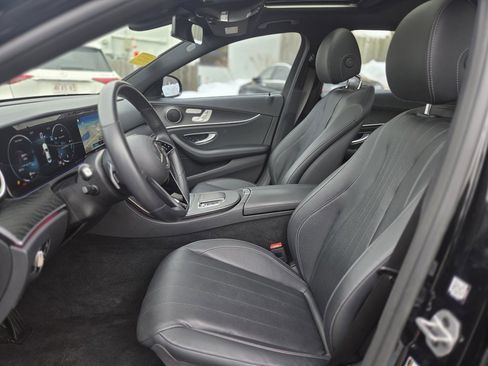 Used 2022 Mercedes-Benz E 350 4MATIC Sedan image 19