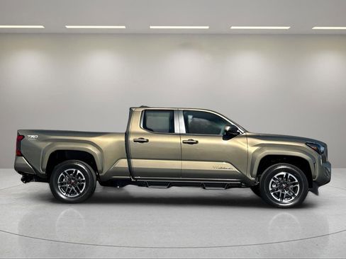 New 2026 Toyota Tacoma TRD Sport image 2