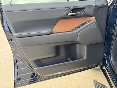 Used 2025 Lexus GX 550 550 Luxury+ image 4