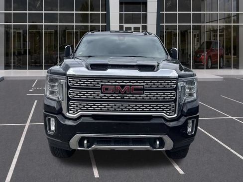 Used 2021 GMC Sierra 2500 Denali w/ Denali Black Diamond Edition AWD/4WD image 13