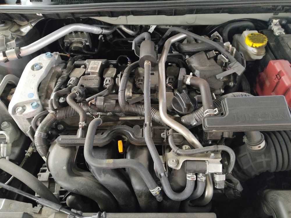 Used 2024 Nissan Sentra SV FWD image 30