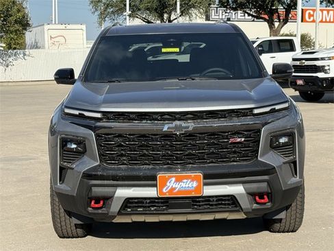 New 2026 Chevrolet Traverse Z71 w/ Driver Confidence Package image 8