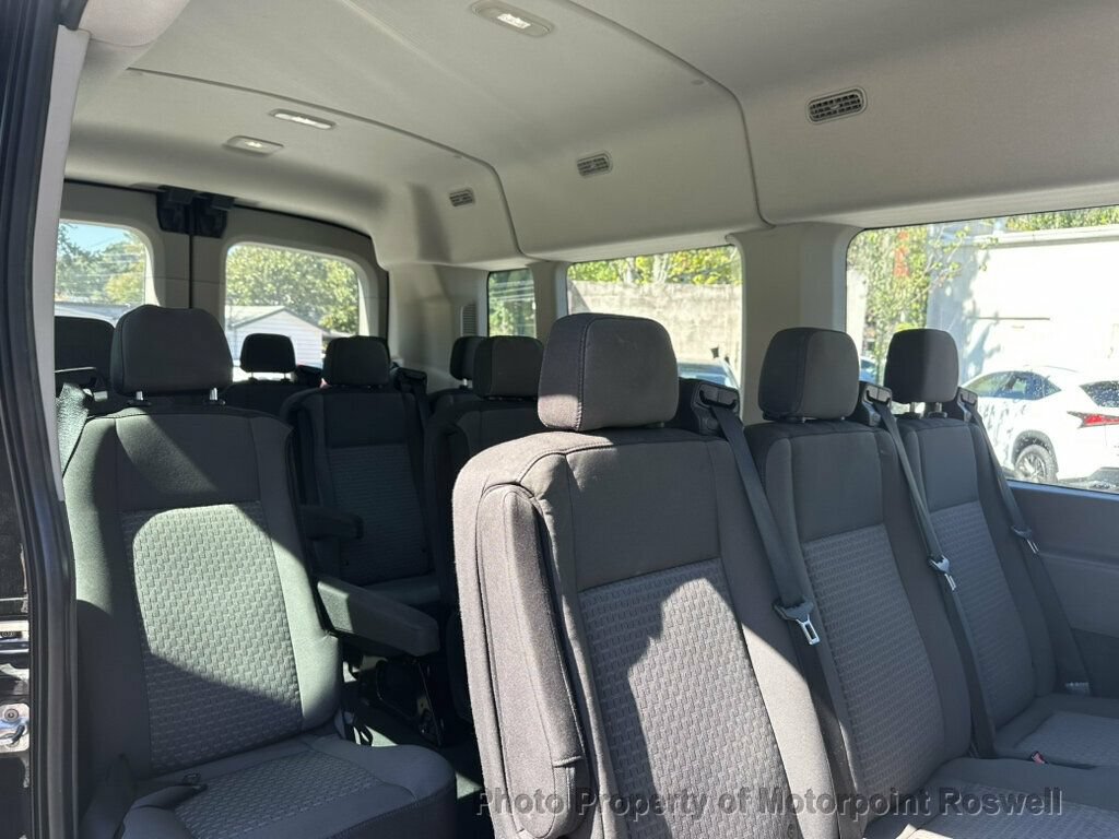 Used 2023 Ford Transit 350 XLT RWD image 6
