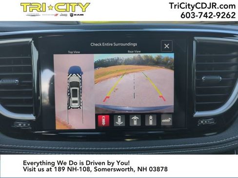 New 2026 Chrysler Pacifica Limited w/ S Appearance Package image 32