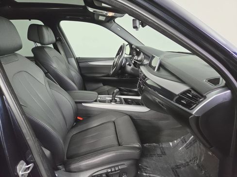 Used 2017 BMW X5 xDrive50i AWD/4WD image 33