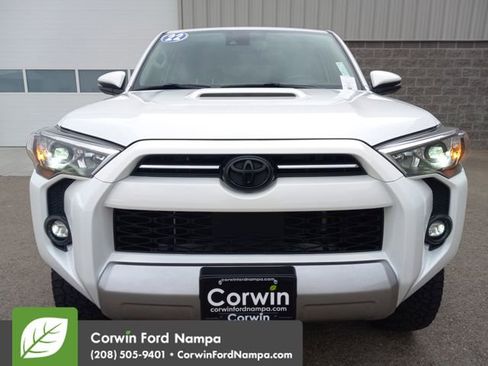 Used 2022 Toyota 4Runner TRD Off-Road Premium image 8