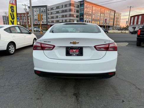 Used 2021 Chevrolet Malibu LT image 5