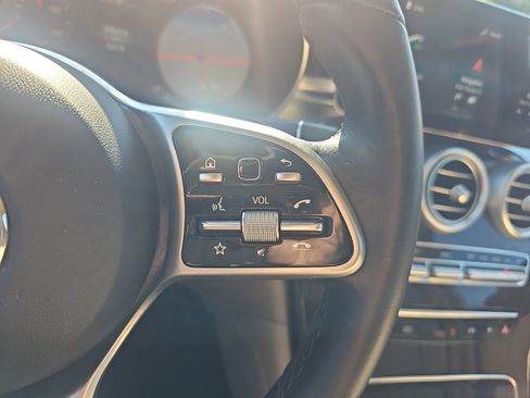 Used 2022 Mercedes-Benz GLC 300 image 23