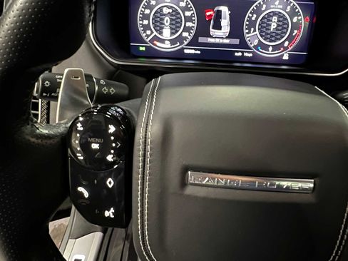 Used 2021 Land Rover Range Rover Sport SVR Carbon Edition image 27