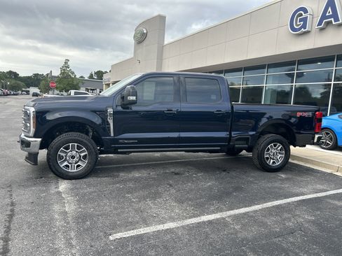New 2025 Ford F250 Lariat w/ Lariat Ultimate Package image 4