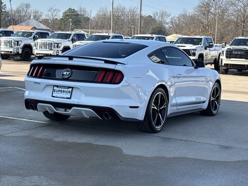 Used 2017 Ford Mustang GT Premium w/ Equipment Group 401A image 3