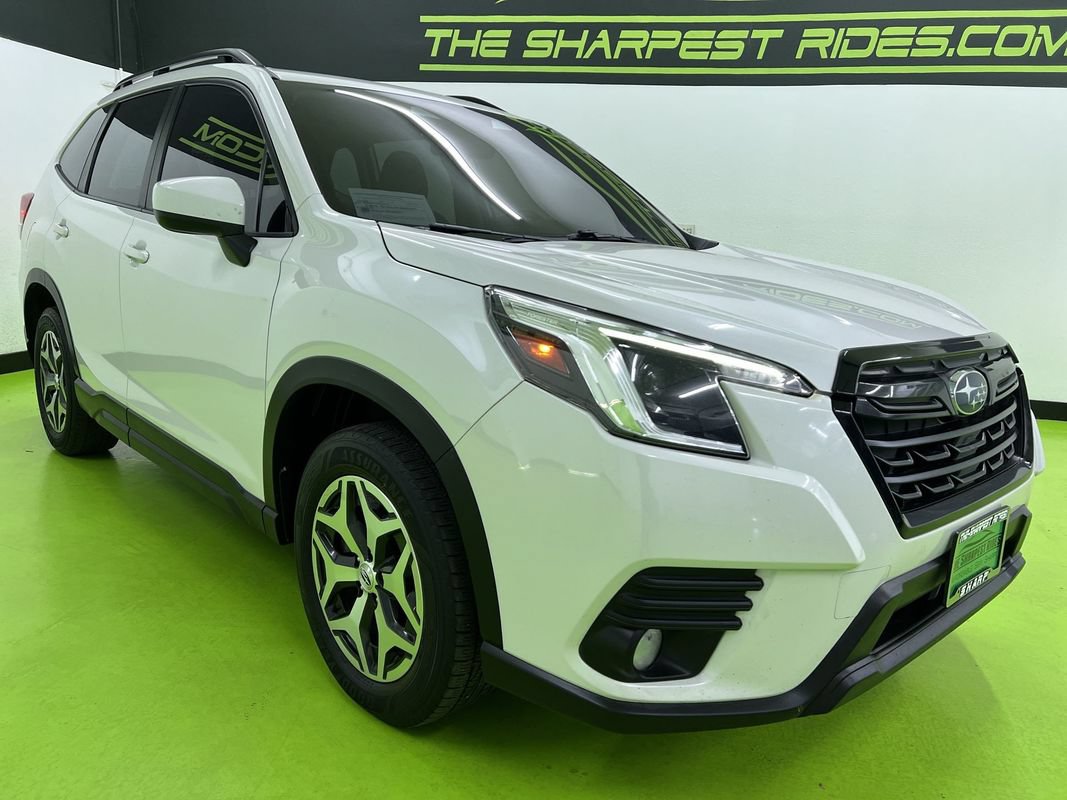 Used 2022 Subaru Forester Premium AWD/4WD image 2