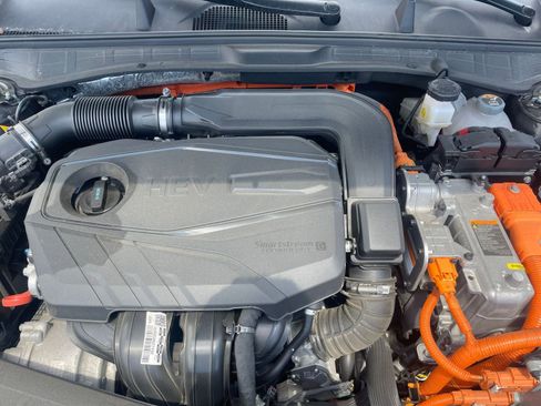 Used 2025 Hyundai Sonata SEL FWD image 32