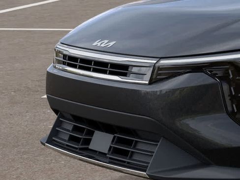 New 2025 Kia K4 EX image 12