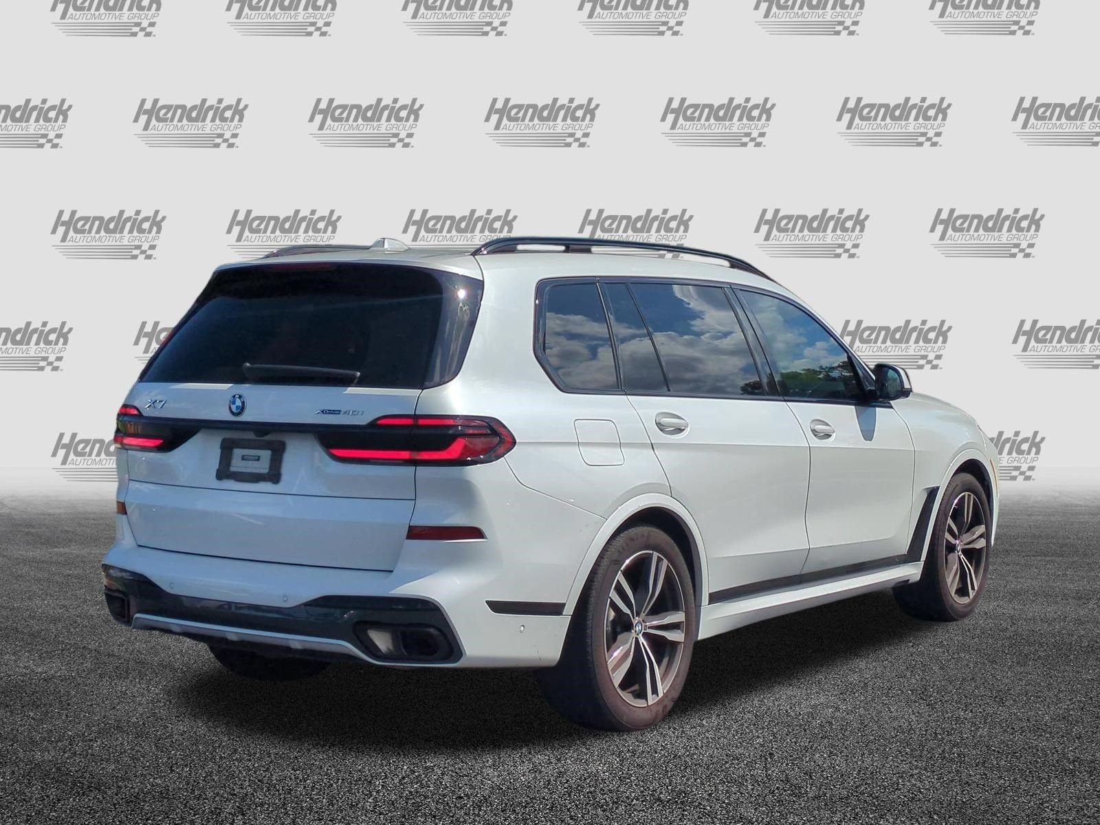 Used 2024 BMW X7 xDrive40i w/ Executive Package AWD/4WD image 49