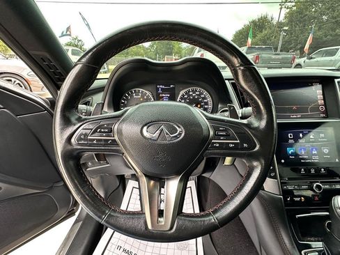 Used 2018 INFINITI Q50 Red Sport 400 w/ Sensory Package (Sport) AWD/4WD image 31