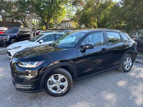 Used 2024 Honda HR-V LX image 3