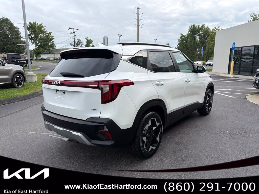 Certified 2024 Kia Seltos EX AWD/4WD image 8