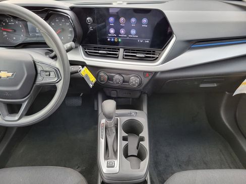 Used 2024 Chevrolet Trax LS w/ Driver Confidence Package image 17