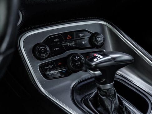 Used 2020 Dodge Challenger R/T w/ Blacktop Package RWD image 31